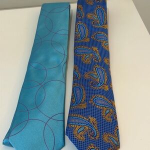 Ted Baker & Robert Graham Teal Circle Tie & Blue Paisley Tie Set